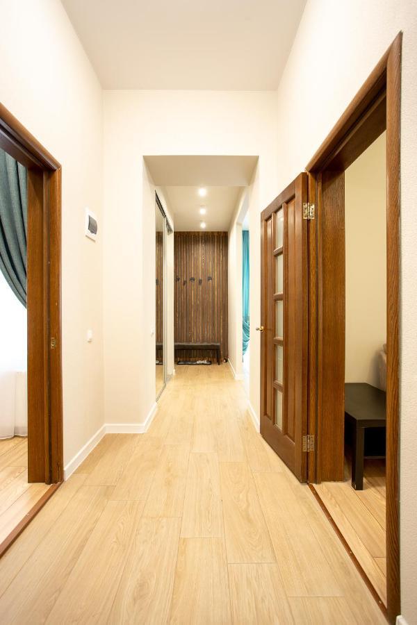 Двух Комнатная Квартира В Центре Mykolaïv Extérieur photo